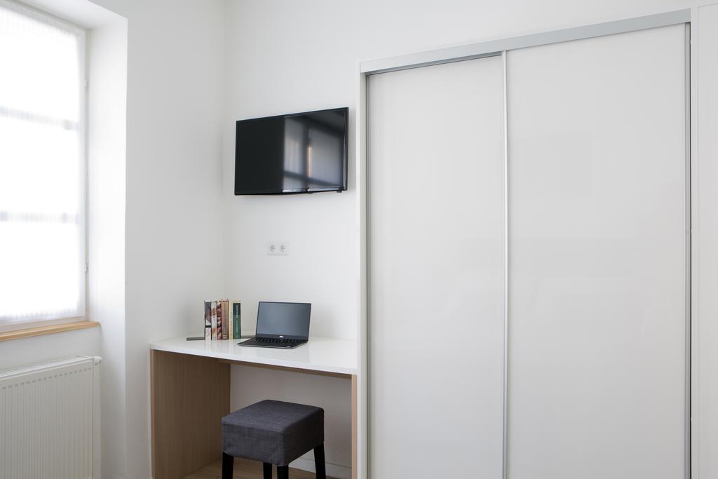 Premium Class Apartments Zagreb Buitenkant foto