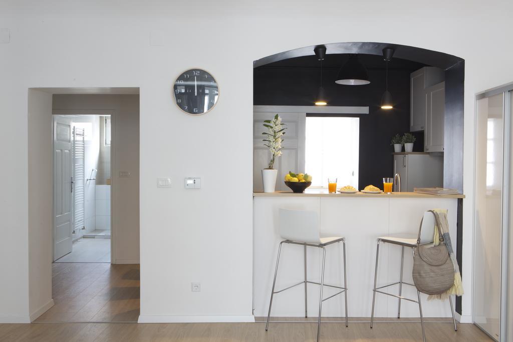 Premium Class Apartments Zagreb Buitenkant foto
